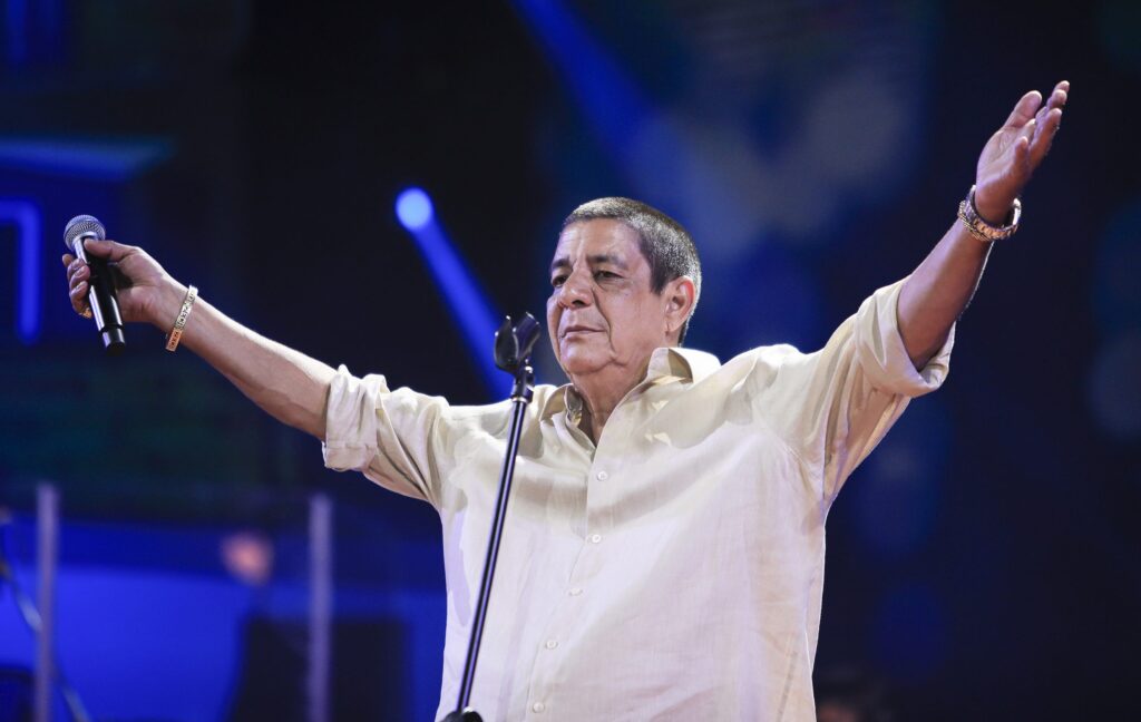 Lealdade de Zeca Pagodinho ao samba e a si mesmo salta aos olhos e ouvidos na edição em LP do álbum dos 40 anos