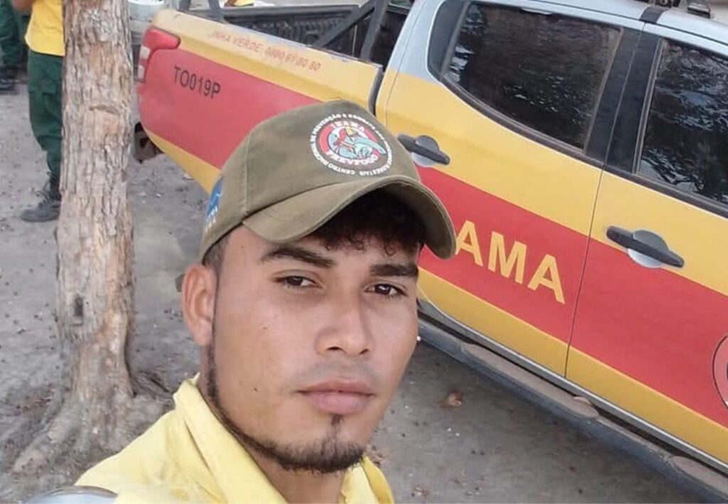 Motociclista morre após bater em caminhão quando estava a caminho de aldeia em Formoso do Araguaia