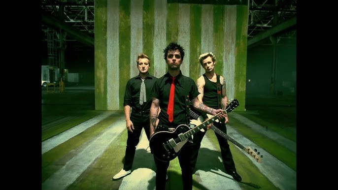 ‘Trump não está apto para liderar o país, ele é um completo idiota’, diz cantor do Green Day
