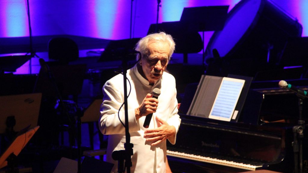 Geraldo Vandré chega aos 90 anos como enigma nunca decifrado da MPB, um herói da resistência, mártir da ditadura