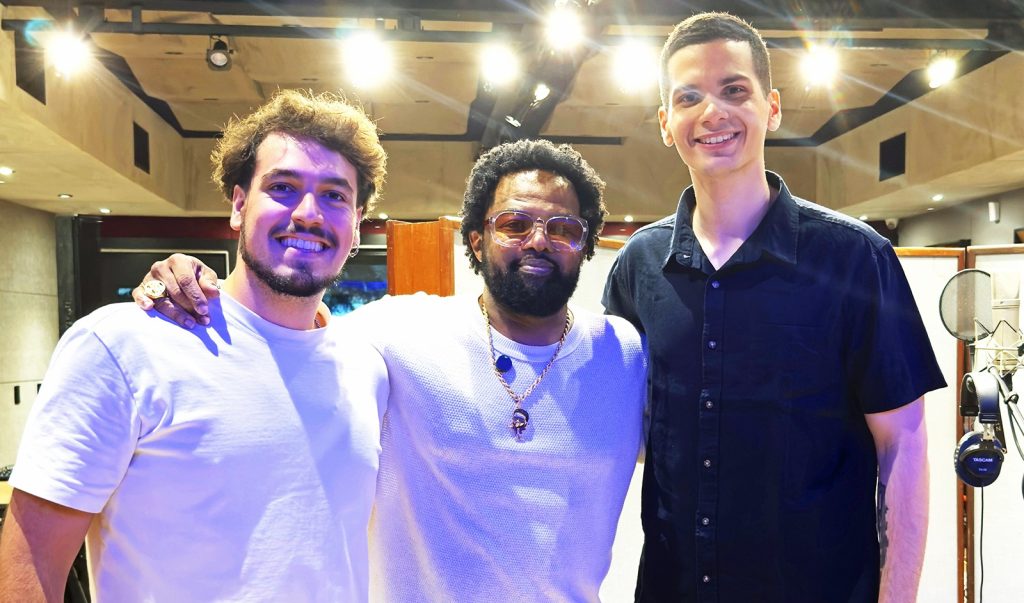 Xande de Pilares avaliza álbum em que Ian Coury e Igor Souza propõem ‘novos caminhos’ para o choro e o samba