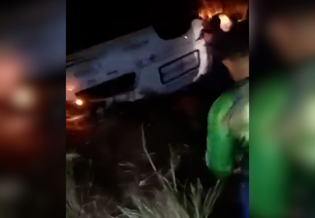Entenda acidente que matou pai e filho após queda de moto e batida de caminhão em ambulância durante resgate na TO-335