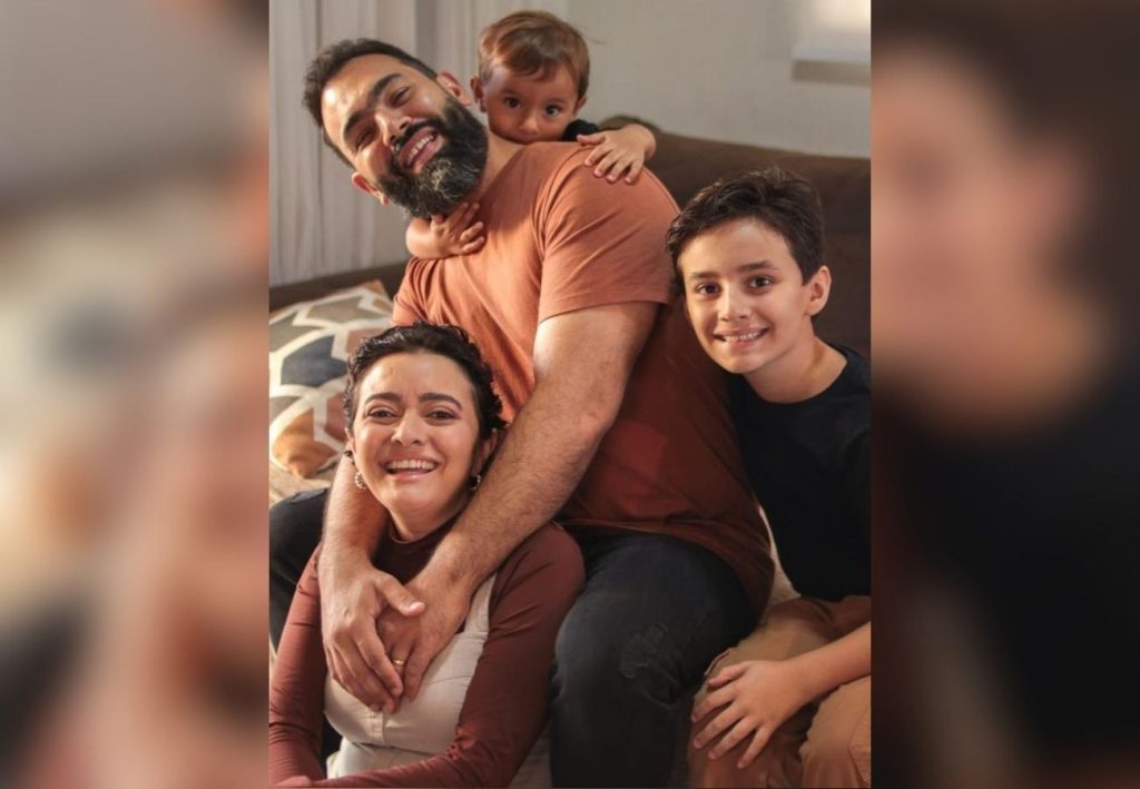 Professora que lutava contra câncer no TO morre aos 41 anos e relato sobre filhos repercute nas redes sociais