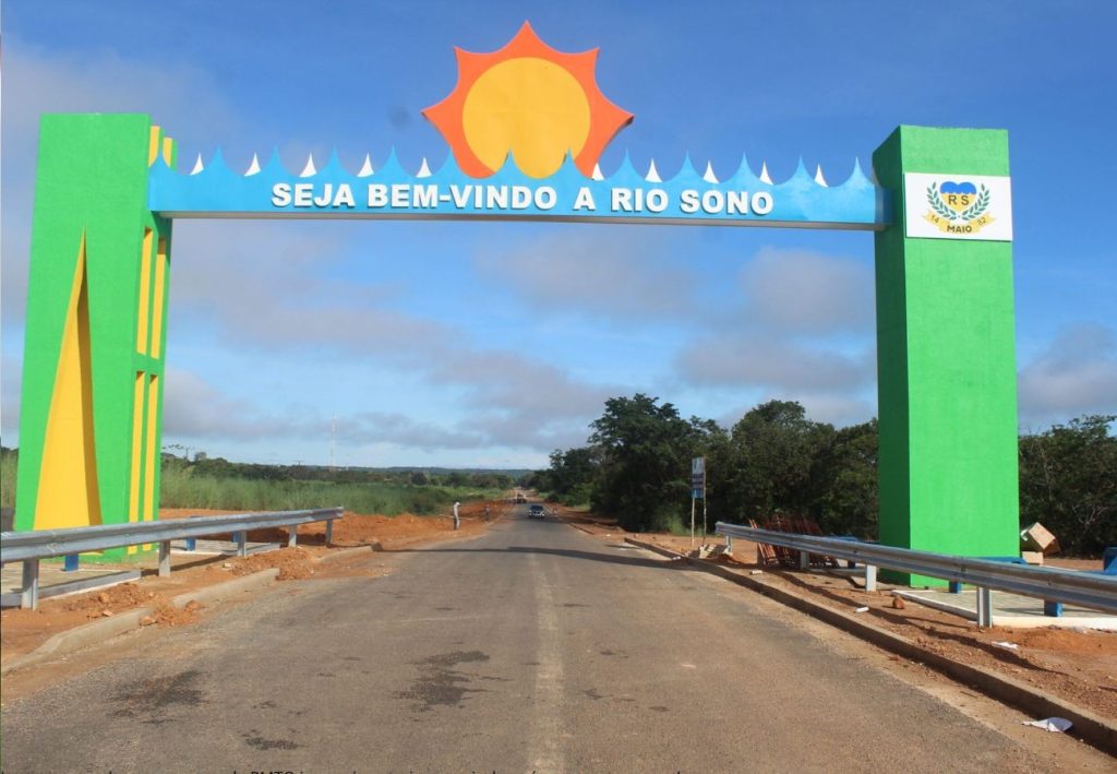 Justiça bloqueia terrenos públicos de prefeitura do TO que foram vendidos ao prefeito por R$ 809