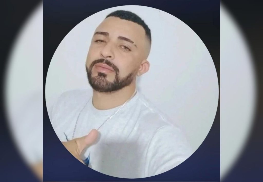 Homem é morto com tiros na cabeça dentro de casa no TO