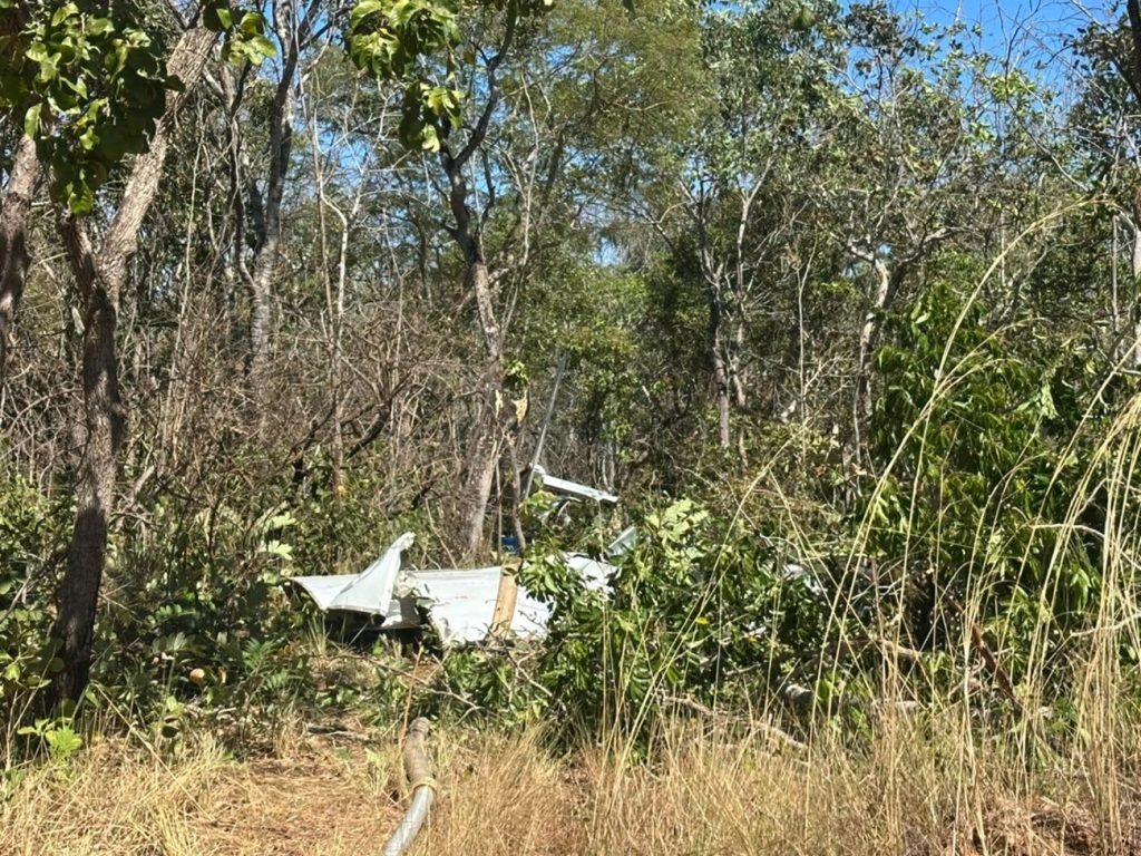 Piloto de avião que caiu em Palmas e deixou dois mortos está internado