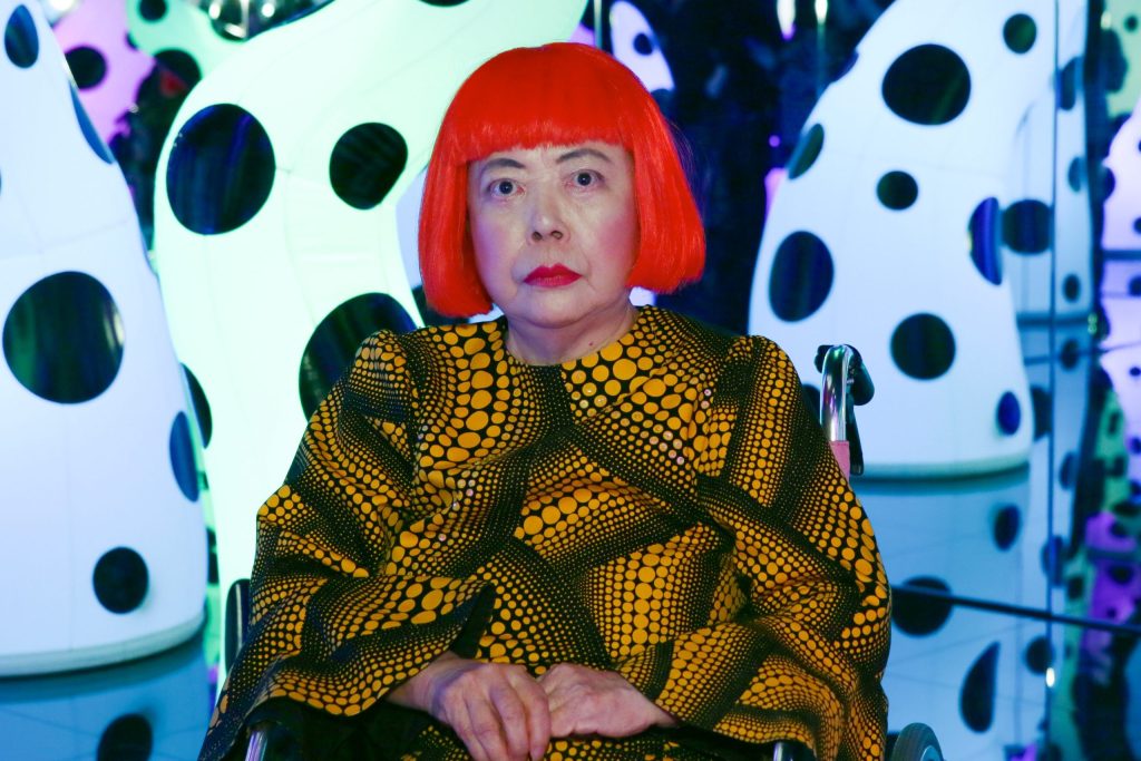 Yayoi Kusama, artista plástica japonesa de fama mundial, morre aos 97 anos